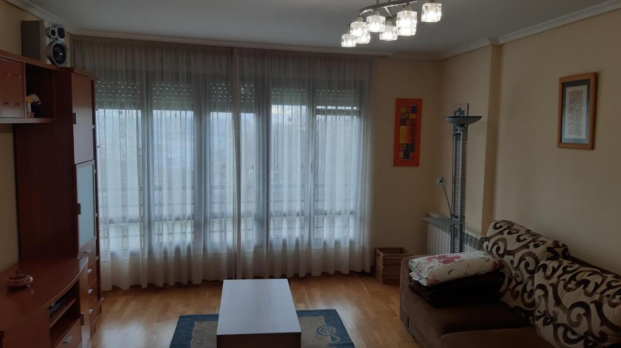 Apartament Piso Tranquilo Ponferrada Zewnętrze zdjęcie